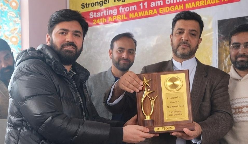 Imtiyaz Ahmad of Unibic Biscuits Honoured for Outstanding Performance at Mega Distributor Meet in Kashmir
