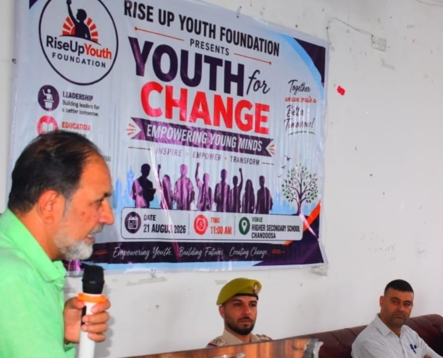 Rise Up Youth Foundation Organizes “Youth for Change” Event at Higher Secondary School, Chandoosa